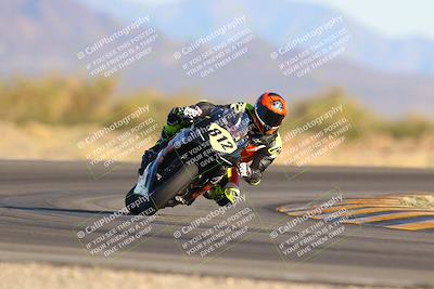 media/Oct-29-2022-CVMA (Sat) [[14c0aa3b66]]/Race 11 Amateur Supersport Open/